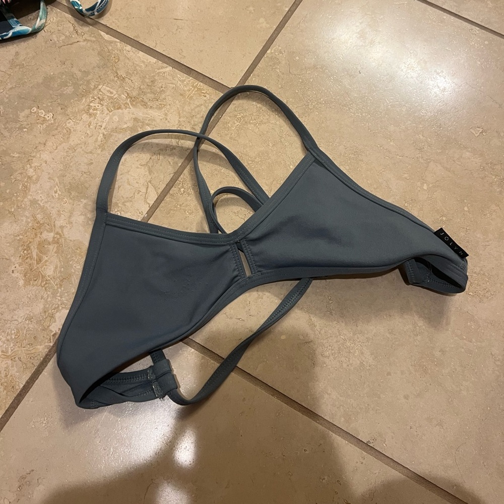 Jolyn bikini top